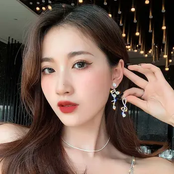 Bling Kristalno Elegantno Beležke. Obesek, Uhani za Ženske korejski Moda Stranka Obletnico Nakit Dodatki Goth Glasbe Earings